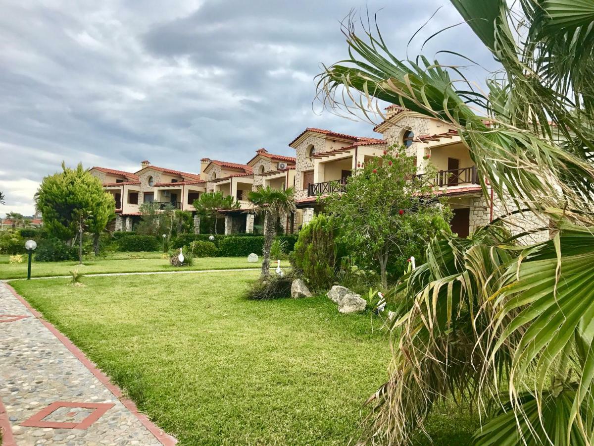 Villa Fourka On The Beach Exterior foto